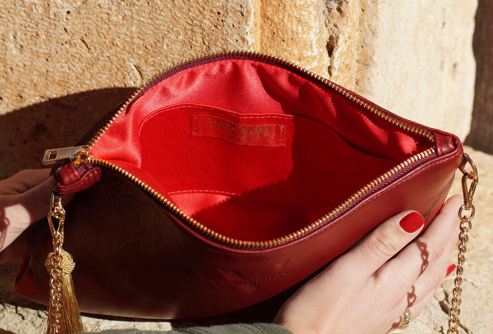 Fallera Champagne red leather bag with Swarovski – Bolso Vanguerati Rojo Oro