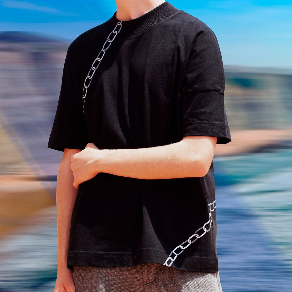 Chain hand-painted T-shirt – Handpainted Tshirt Silver Chain 2 Vanguerati
