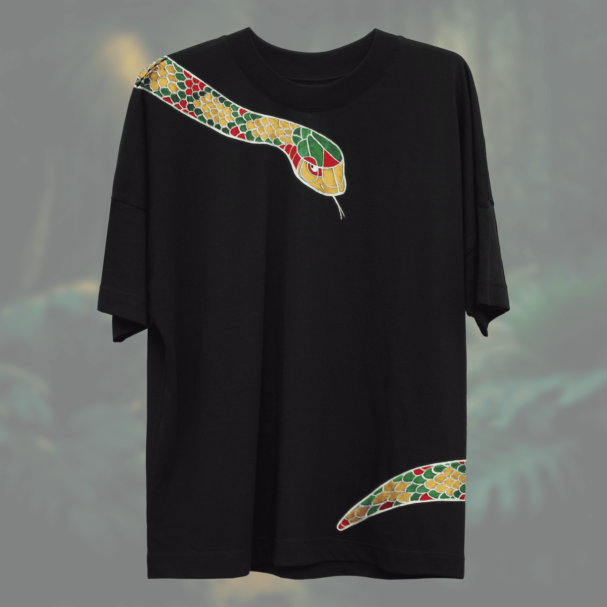 Snake hand-painted T-shirt