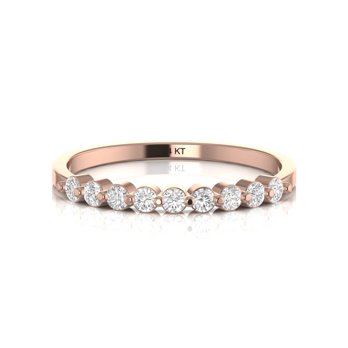 Charming ring: rose gold with 0.31ct diamonds