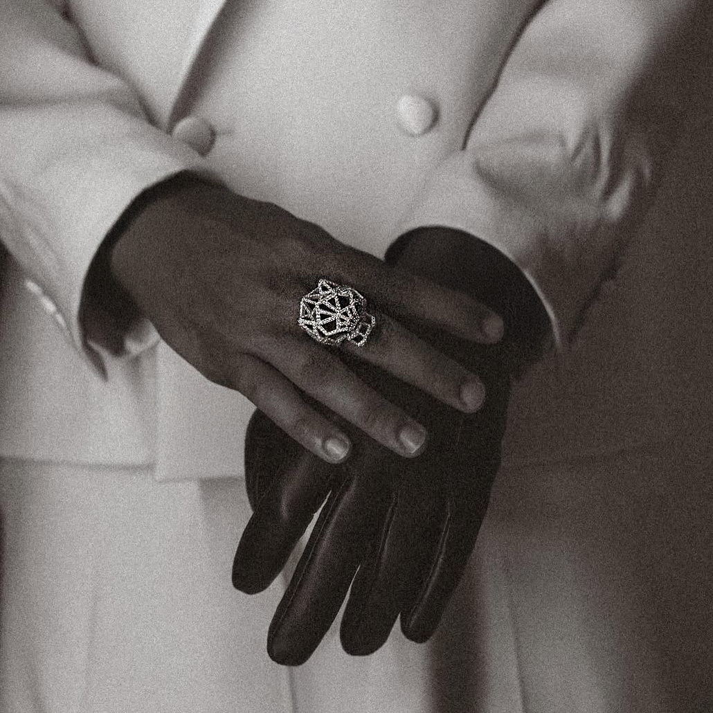 Panther ring white gold with 3.29ct diamonds